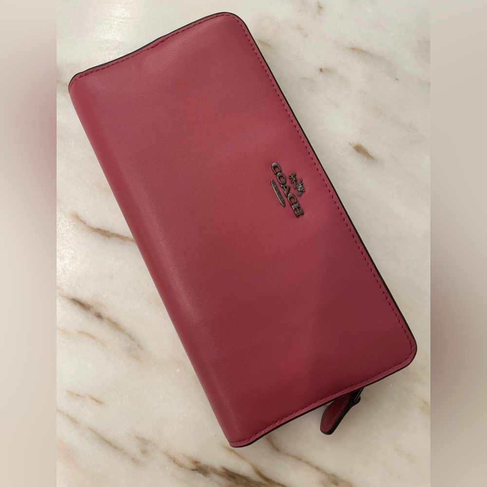 Coach - smooth leather skinny wallet